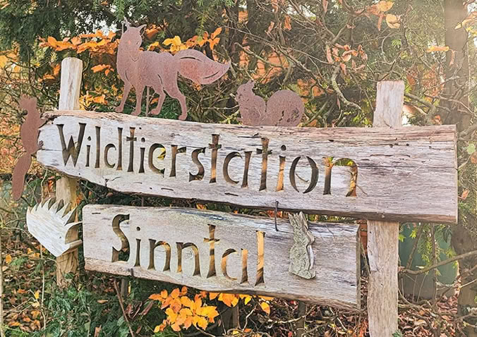 Hinweisschild Wildtierstation Sinntal